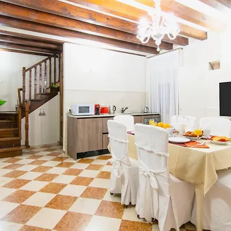 Alma - Rialto Bridge 아파트