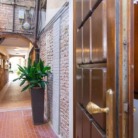 Alma - Rialto Bridge 아파트 *