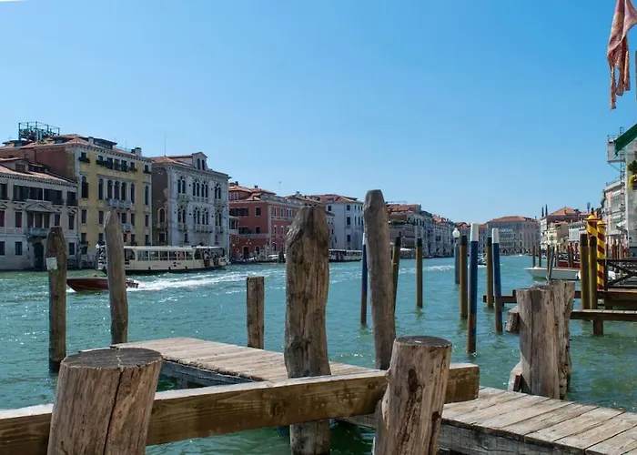 Alma - Rialto Bridge Appartement Venetië