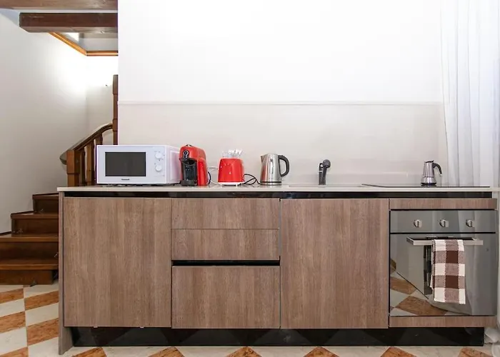 Alma - Rialto Bridge