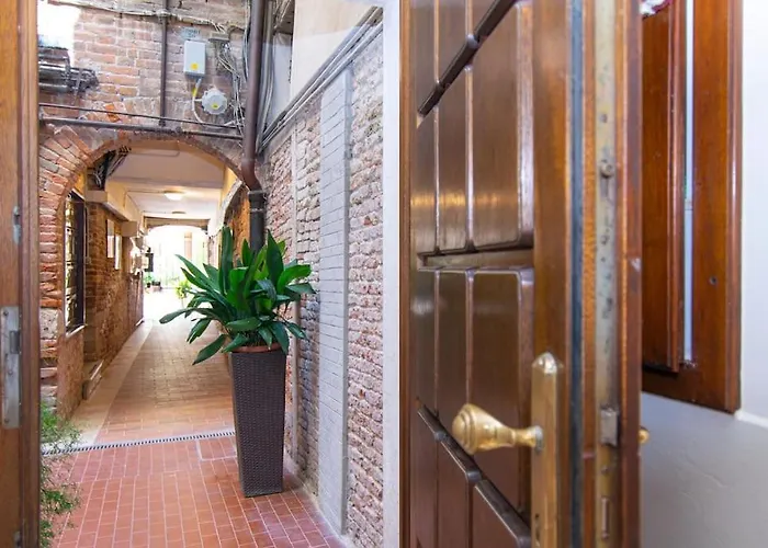 Alma - Rialto Bridge Appartement *