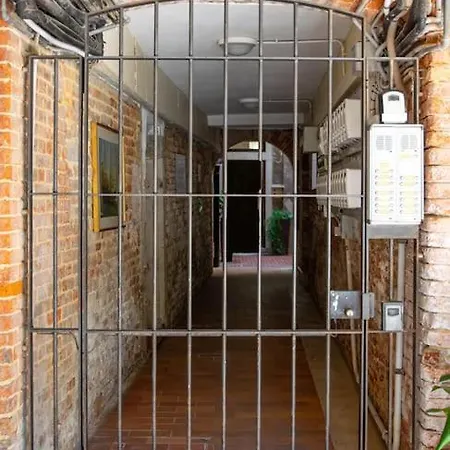 דירה Alma - Rialto Bridge