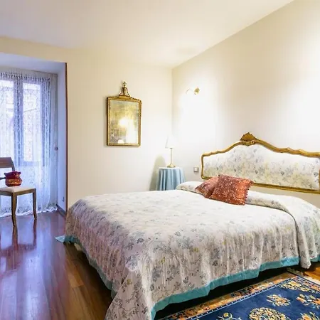 Alma - Rialto Bridge 威尼斯